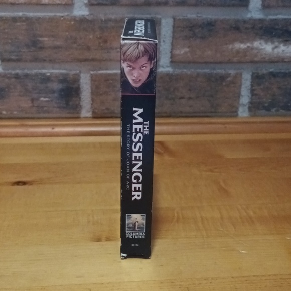 6/$15 The Messenger vhs Videotape. - Picture 2 of 7